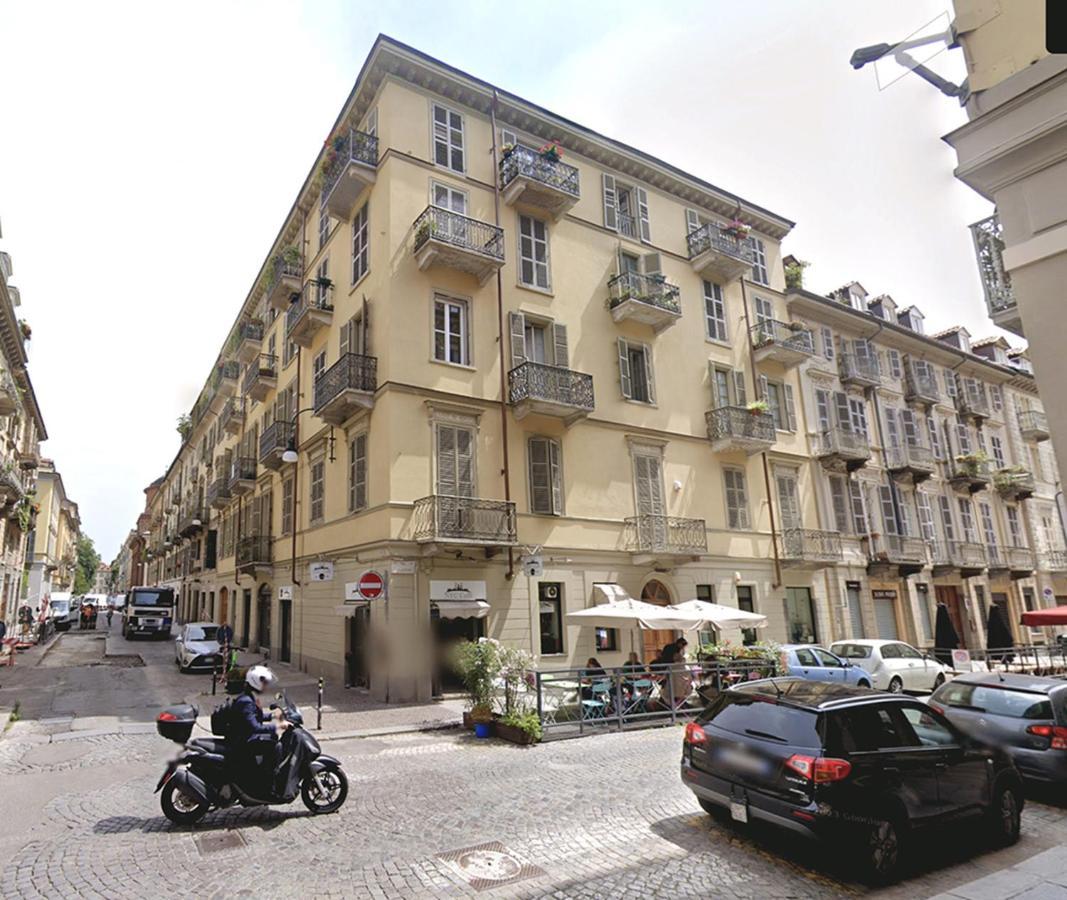 Al N°35 - Una Volta A Torino Turim Exterior foto